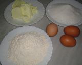 Foto del paso 3 de la receta: Magdalenas con mantequilla