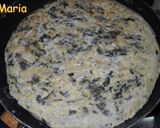 Foto del paso 6 de la receta: Tortilla de mini pajaritas de pasta y acelgas