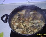 Foto del paso 1 de la receta: Pollo con sopa de cebolla y cerveza