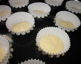Foto del paso 2 de la receta: Magdalenas dos chocolates