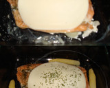 Foto del paso 4 de la receta: Salmón al horno con queso gratinado
