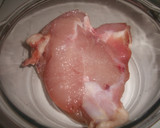 Foto del paso 2 de la receta: Frito de pechugas de pollo con verduras