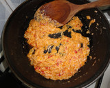 Foto del paso 4 de la receta: Pimientos de piquillo rellenos de atún con tomate