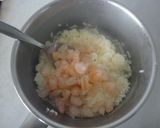 Foto del paso 4 de la receta: Bolitas de arroz y gambas