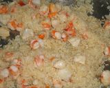 Foto del paso 4 de la receta: Arroz con langostinos, almejas y vieiras