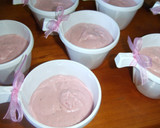 Foto del paso 2 de la receta: Mousse de mascarpone y fresas para fiesta
