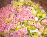 Foto del paso 1 de la receta: Pimientos italianos rellenos de salchichas