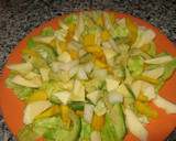 Foto del paso 3 de la receta: Ensalada de mango, manzanas y aguacates