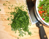 Foto del paso 1 de la receta: Ensalada de garbanzos, canónigos y remolacha con vinagreta de cilantro