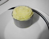Foto del paso 2 de la receta: Cola de merluza en papillote con puré de patatas meditérraneo