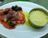 Foto del paso 2 de la receta: Plato combinado salchichas, puré y ensalada de tomate