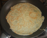 Foto del paso 2 de la receta: Crêpes rellenas de crema de quark y yogurt con salsa de chocolate