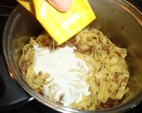 Foto del paso 4 de la receta: Tallarines con ternera, jamón y chorizo