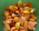 Foto del paso 2 de la receta: Mermelada de ciruelas con albaricoque al aroma de haba Tonka