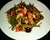 Foto del paso 5 de la receta: Salteado de pollo y verduras con champiñones