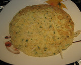 Foto del paso 3 de la receta: Tortilla de chanquetes con ajo y perejil