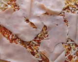 Foto del paso 1 de la receta: Pizza a los 4 quesos con espinacas