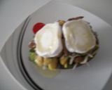 Foto del paso 4 de la receta: Aguacates rellenos de setas y gulas, gratinados con queso de cabra