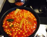 Foto del paso 1 de la receta: Arroz con garbanzos en olla rápida.