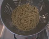 Foto del paso 5 de la receta: Macarrones con salsa de tomate y chorizo picante 