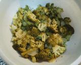 Foto del paso 1 de la receta: Tortilla de brócoli en salsa de verduras al Jerez