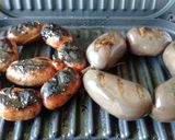 Foto del paso 1 de la receta: Parrillada de chorizos, morcillas, pollo y bifes al grill