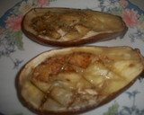 Foto del paso 2 de la receta: Berenjenas asadas rellenas de gambas y surimi