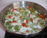 Foto del paso 3 de la receta: Arroz seco de la huerta con cigalas