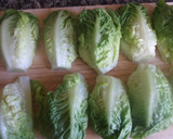 Foto del paso 1 de la receta: Ensalada de cogollos de lechuga con ventresca de atún