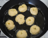 Foto del paso 4 de la receta: Rosquillas de queso / rosquillas fritas