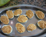 Foto del paso 4 de la receta: Huevos rellenos caseros