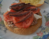 Foto del paso 2 de la receta: Bocata de pan de aceite mediterranéo