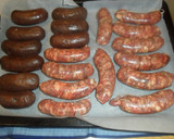 Foto del paso 1 de la receta: Morcillas y chorizos con ensalada chimichurri