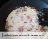 Foto del paso 4 de la receta: Macarrones cremosos con atún y cebolla