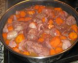 Foto del paso 3 de la receta: Carrilleras de cerdo al vino tinto