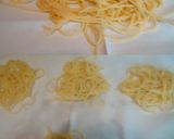 Foto del paso 2 de la receta: Tortitas crujientes de espaguetis