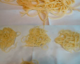 Foto del paso 2 de la receta: Tortitas crujientes de espaguetis