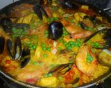 A picture of step 7 of Mixed Chicken and Seafood Paella.