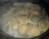 Foto del paso 8 de la receta: Raviolones de carne y verduras a la crema
