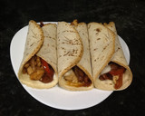 Foto del paso 9 de la receta: Fajitas de pechuga de pollo al estilo de la iaia