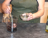 Foto del paso 1 de la receta: Olivada (paté de aceitunas negras)