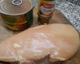 Foto del paso 1 de la receta: Brocheta de pollo y piña con curry