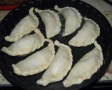 A picture of step 6 of Juicy Argentine Beef Empanadas.