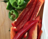 Foto del paso 2 de la receta: Pollo a la portuguesa con salsa de tomate