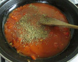 Foto del paso 2 de la receta: Macarrones con albondiguitas en salsa de tomate y pimiento