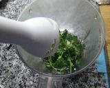 Foto del paso 2 de la receta: Muslitos y patatas al ajo y perejil
