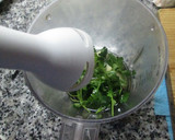 Foto del paso 2 de la receta: Muslitos y patatas al ajo y perejil
