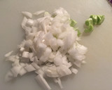 Foto del paso 2 de la receta: Hojaldre de espinacas con salchicha 