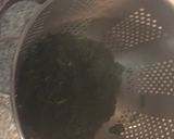 Foto del paso 5 de la receta: Hojaldre de espinacas con salchicha 