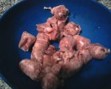 Foto del paso 1 de la receta: Paquetitos de salchicha parrillera con tomate seco